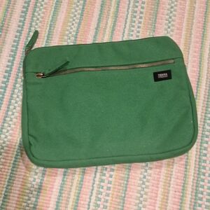 Terra THREAD LAPTOP BAG.NEW